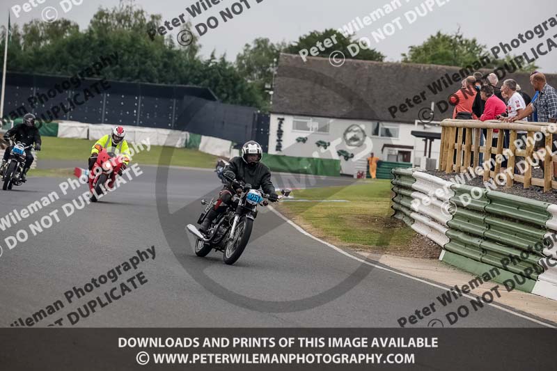 Vintage motorcycle club;eventdigitalimages;mallory park;mallory park trackday photographs;no limits trackdays;peter wileman photography;trackday digital images;trackday photos;vmcc festival 1000 bikes photographs